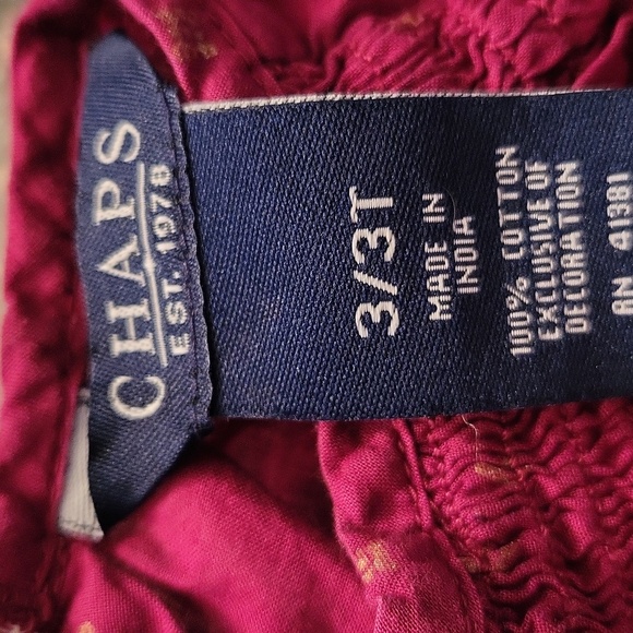 Adorable raspberry colored cotton top with bottom ruffle - Picture 3 of 4